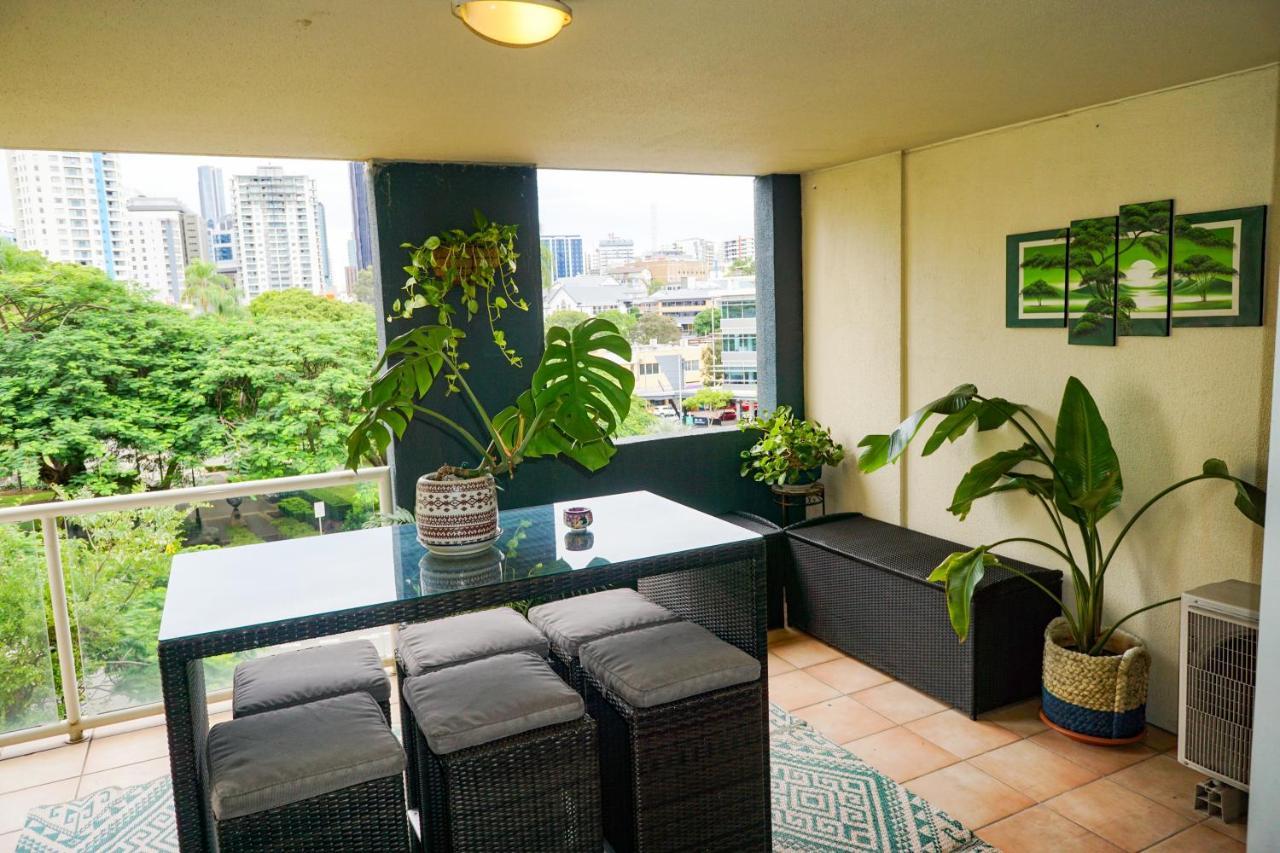 City/Valley Resort Apartment Μπρίσμπεϊν Εξωτερικό φωτογραφία